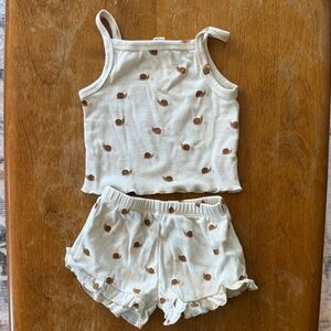 Quincy Mae Cream and Brown snail Kids Matching Set